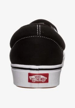 Vans Ua Comfycush Slip-On - Sneakers Laag - Black/True White -Modeschoenen 079cf0d365c24a5d9d9265c7094e0aab