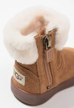 Ugg Jorie - Korte Laarzen - Chestnut -Modeschoenen 0dad96f59f2847c4ba04880dec246b1b