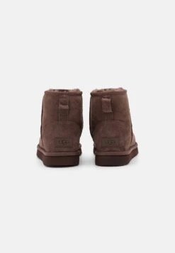 Ugg Classic Mini - Korte Laarzen - Burnt Cedar -Modeschoenen 4565b1d41d8540be8b4ba9c495309c96