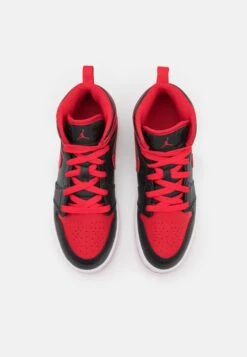 Jordan 1 Mid Unisex - Basketbalschoenen - Black/Fire Red/White -Modeschoenen 4e58a07f22944c349f1168ecbabab4ac