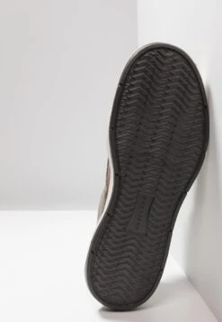 Skechers Moreno - Sneakers Laag - Taupe -Modeschoenen 6ea3e5982b3a4b8b917daac804967e26