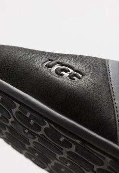 Ugg Scuff - Pantoffels - Black -Modeschoenen 70f203e066234c8cbc3f3ebb69f2e5e9