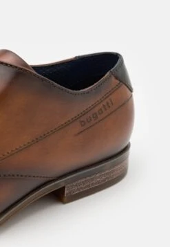 Bugatti Morino - Veterschoenen - Cognac -Modeschoenen 7305182c8d4f43a3a258aebad967864b