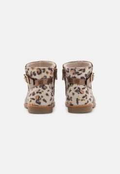 Friboo Korte Laarzen - Brown -Modeschoenen 84266e39db364c2aae89b6aef8fd3e90