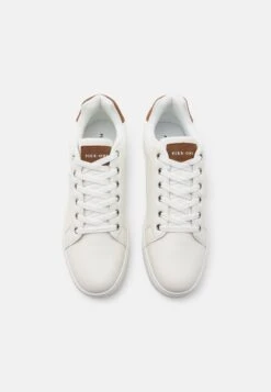 Pier One Sneakers Laag - White 9 Pier One Sneakers Laag - White -Modeschoenen a459a37a54644a3aa05e27c6f0a40515