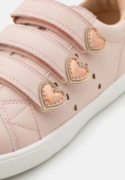 Friboo Sneakers Laag - Light Pink -Modeschoenen a4d87d210ea14035a08d9f1953133fc1