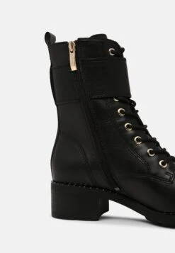 Tamaris Veterboots - Black/Gold 13 Tamaris Veterboots - Black/Gold -Modeschoenen a7cb1f5039c746eb98ef35deb46d80d0