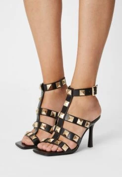 Modeschoenen 16 Steve Madden Capri - Sandalen - Black
