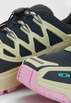 Salomon Acs + Unisex - Sneakers Laag - Ebony/Moss/Biscay Green 13 Salomon Acs + Unisex - Sneakers Laag - Ebony/Moss/Biscay Green -Modeschoenen ab864f5042ac4e0bb05a8223fa06ff6b