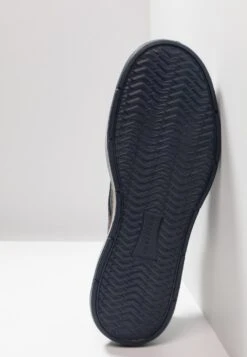 Skechers Moreno - Sneakers Laag - Navy -Modeschoenen ac7853565eb042ad8439b8997256f5da