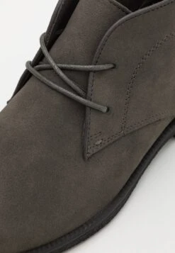 Pier One Unisex - Sportieve Veterschoenen - Grey -Modeschoenen b251e44b3e5a412c95b96877ca3c165d