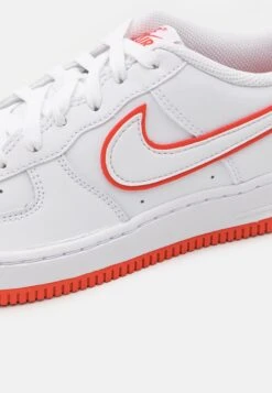 Nike Sportswear Air Force 1 Unisex - Sneakers Laag - White/Picante Red 11 Nike Sportswear Air Force 1 Unisex - Sneakers Laag - White/Picante Red -Modeschoenen b97aabe8d8d24db58a7f4730fa479c2b