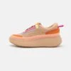Steve Madden Doubletake - Sneakers Laag - Natural/Orange