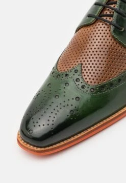 MELVIN & HAMILTON Martin 15 - Veterschoenen - Green -Modeschoenen eb6eb5cba48044f1a9981beb11210144