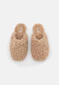 Ugg Maxi Curly Slide - Pantoffels - Sand -Modeschoenen f453644d60ea4dbbbff756127bea6510